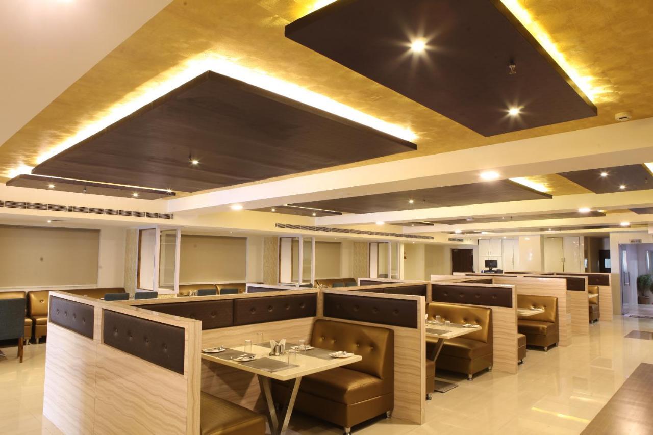 Nova Pride Hotel Hyderabad Exterior photo